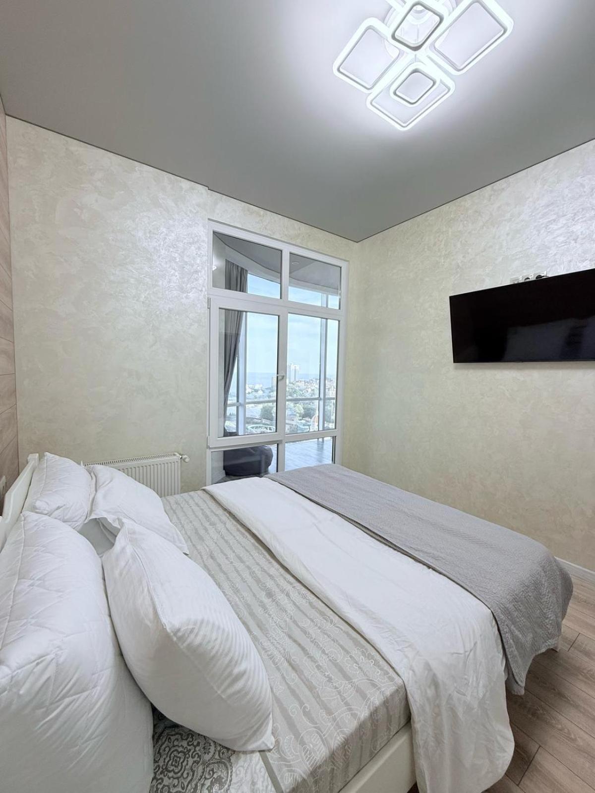Gagarin Plaza Apartments Odesa Exterior photo
